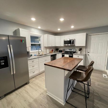Remodeled Cottage With Sunroom Manchester Dış mekan fotoğraf