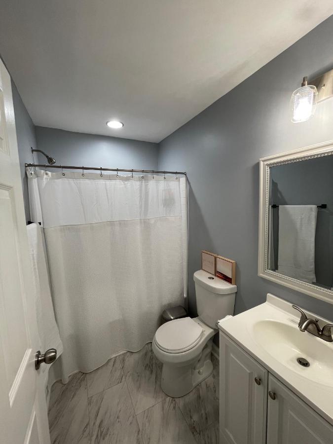 Remodeled Cottage With Sunroom Manchester Dış mekan fotoğraf
